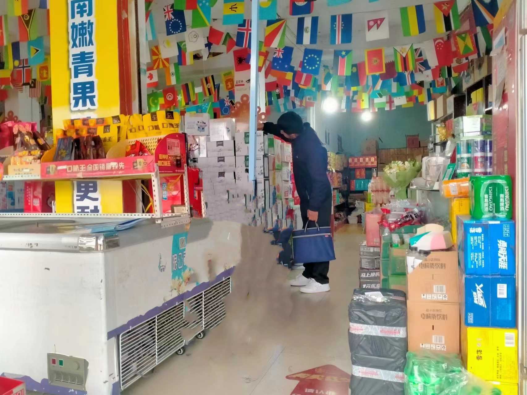 城北街道深入开展食品安全“两个责任”落实督导检查及政策宣传活动