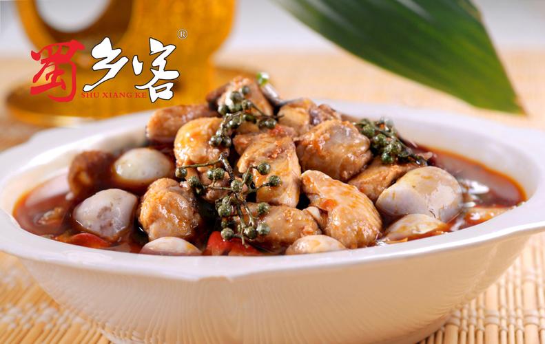 公司经营范围包括:餐饮企业管理;餐饮服务;销售:预包装食品兼散装食品
